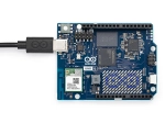 Arduino UNO Q 2 ГБ
