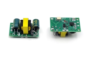 Блок живлення M402.2-12V (12V 6W 0.5A) з отворами для кріплення