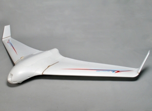 Летающее крыло Skywalker X-8 (2120 мм, EPO)
