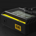 Зарядное устройство Nitecore Digicharger D4