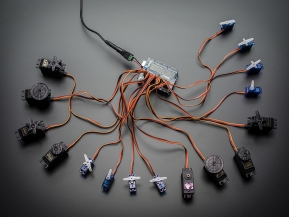 16-канальний 12-bit PWM/Servo шилд з I2C інтерфейсом від Adafruit