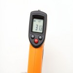 Пирометр инфракрасный бесконтактный WH320 (от -50°С до +330°С)
